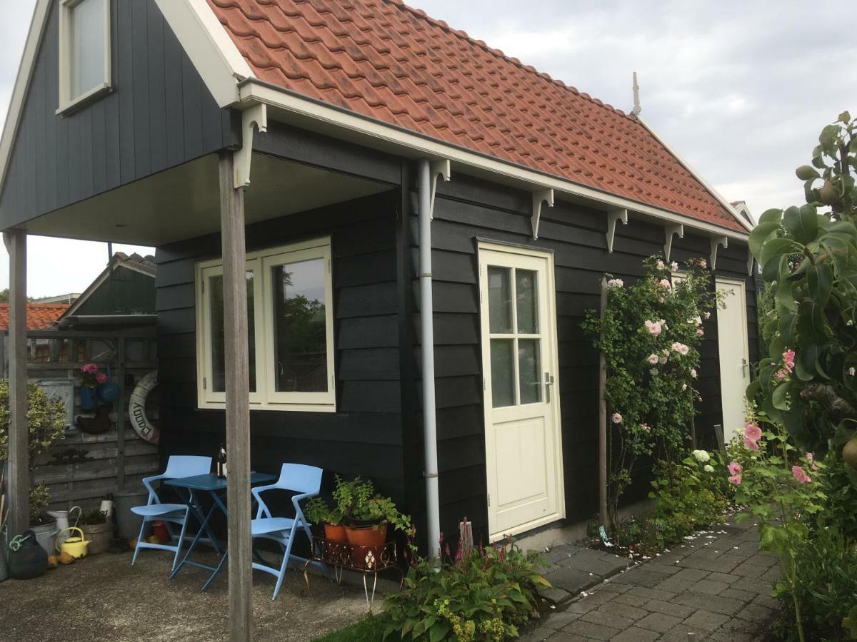 Het Pulletje Hotel Westzaan Luaran gambar